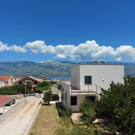 Ciprijan Apartamento