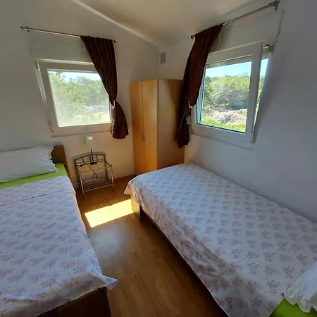 Ciprijan Apartamento *