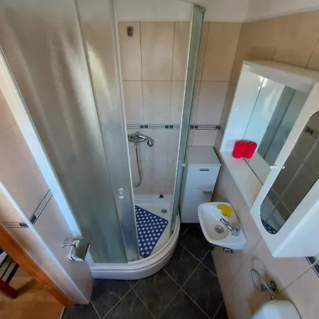 Apartment Ciprijan